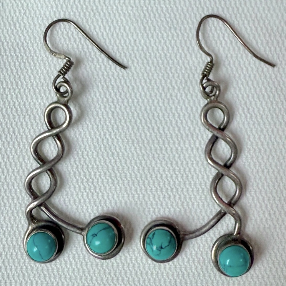 Vintage Sterling Silver & Turquoise Earrings